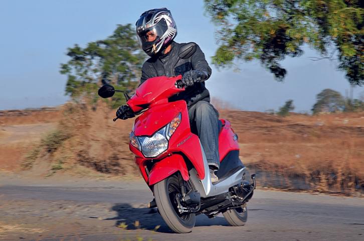 Honda Dio (First report) Honda Dio (First report)